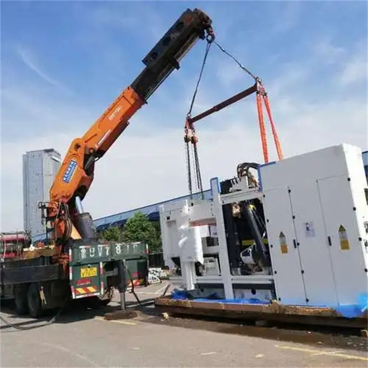 博望附近小吊车联系方式|8-16吨|本地及时服务